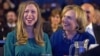 Chelsea Clinton da a luz a una niña