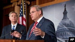 美国参议院外委会主席、民主党人梅南德兹（Robert Menendez）