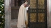 El papa extiende permiso a sacerdotes para absolver el aborto
