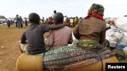 Zimwe mu mpunzi z'Abarundi mw'ikambi ya Nyarugusu 