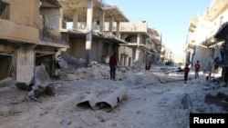 Un quartier tenu par les rebelles à Alep, Syrie, après des frappes aériennes, le 1er octobre 2016. 
