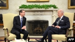 Presidenti i Shteteve të Bashkuara Joe Biden dhe homologu izraelit Isaac Herzog gjatë takimit në Shtëpinë e Bardhë, në 18 korrik, 2023 