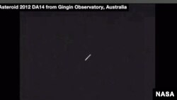 Asteroid 2012 DA14 from Gingin Observatory in Asutralia, Feb 15, 2013.