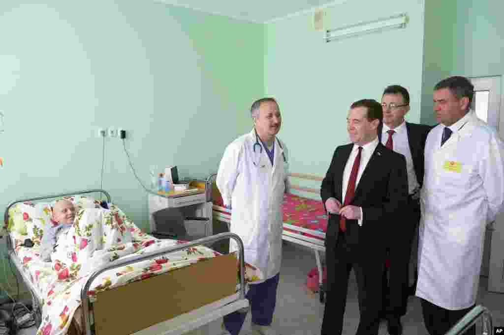Russian Prime Minister Dmitry Medvedev visits Crimea to consider priorities for its economic development, Simferopol, March 31, 2014.