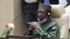 Le président tchadien Idriss Deby Itno assiste à une séance de travail du sommet du G5 Sahel, le 30 juin 2020, à Nouakchott, en Mauritanie.