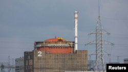 ARCHIVO: Vista de la planta nuclear de Zaporiyia, en el sur de Ucrania, el 15 de junio de 2023.
