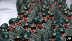 Tentara Garda Revolusi Iran mengikuti peringatan 40 Tahun Revolusi Islam di Azadi, atau Lapangan Kebebasan di Teheran, Iran, 11 Februari 2019.