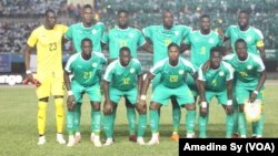 L'équipe du Sénégal lors d'un match de qualifications pour la CAN 2019, le 13 octobre 2018. (VOA/Amedine Sy)