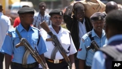Maafisa wa polisi nchini Kenya.