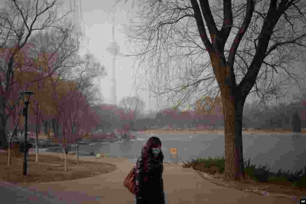 Beijing schools kept children indoors, January 14, 2013, and hospitals saw a spike in respiratory cases following a weekend of excessive pollution in China's smoggy capital.