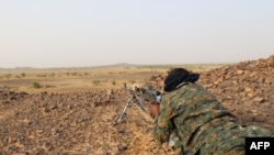 Un combattant de la CMA près de Kidal, mali, le 28 septembre 2016.