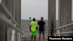 Bay Vista Park saat Elsa menguat menjadi badai Kategori 1, beberapa jam sebelum diperkirakan mendarat di Pantai Teluk utara Florida, di St. Petersburg. (Foto: Reueters)
