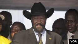 Presiden Sudan selatan Salva Kiir diminta untuk menahan diri dalam sengketa dengan Sudan.