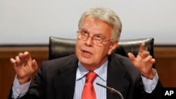 La carta también está firmada por el expresidente español, Felipe González que ha expresado abiertamente su respaldo a los líderes de la oposición venezolana. 