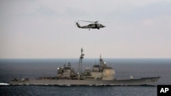 El portavión nuclear USS Theodore Roosevelt frente a las costas de la India durante un ejercicio naval en el 2015.