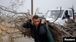 Novi kamp u Rafahu za raseljene Palestince koji su pobjegli iz svojih kuća zbog izraelskih napada