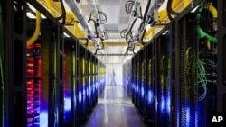 Centro de datos de Google en Council Bluffs, Iowa, que ha estado a disposición de la Corte de Vigilancia.