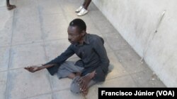 Mendigo, Moçambique