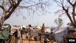 Les déplacés à l'aéroport de Bangui