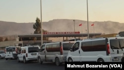 تصویر آرشیوی از گذرگاه مرزی خابور، بین ترکیه و عراق