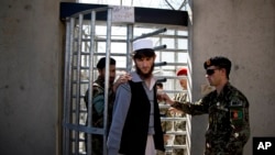 Tahanan Afghanistan di penjara AS di Bagram, di luar kota Kabul, Afghanistan. (Foto: Dok)