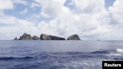 東京都政 府考察船2012年9月2日在中日爭執的尖閣群島（釣魚島）水域所拍攝的照
片