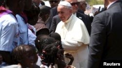 Le pape Francis à Bangui le 29 novembre 2015. (REUTERS/Siegfried Modola)