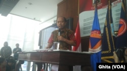 Kepala Pusat Data Informasi dan Humas BNPB Sutopo Purwo Nugroho dalam jumpa pers di Graha BNPB.Utan Kayu, Jakarta Timur, Selasa (2/10) menyampaikan perkembangan situasi terkini terkait gempa bumi dan tsunami di Kota Palu, dan Kabupaten Donggala, Sulawesi. 
