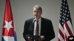 El subsecretario adjunto para Suramérica y Cuba, Alex Lee encabezará la delegación estadounidense en la nueva ronda de conversaciones sobre inmigración con Cuba.