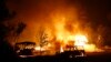 Californie: des milliers de personnes fuient les incendies