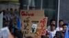 မှတ်တမ်းဓာတ်ပုံ- ရန်ကုန်မြို့က စစ်ဆန့်ကျင်ရေး ဆန္ဒပြပွဲ။ 