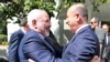 Dışişleri Bakanı Mevlüt Çavuşoğlu 15 Temmuz gecesi en çok konuştuğu dışişleri bakanının İran Dışişleri Bakanı Cevad Zarif olduğunu açıkladı. “O gece ikimiz de uyumadık. Zarif beni beş defa aradı” dedi.