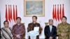 Presiden Jokowi di Istana Bogor, Kamis (7/12), mengecam kebijakan Presiden AS Donald Trump yang mengakui Yerusalem sebagai ibukota Israel.