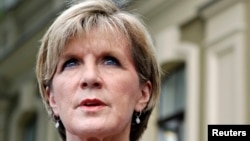 FILE - Australia's Foreign Minister Julie Bishop talks to journalists during a news briefing in Kyiv, July 28, 2014. Bishop believes it is in her country’s best interest that Britain remains a part of the European Union.