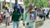 Land protestors from Kratie province organized a march against land grabbing near Prime Minister Hun Sen residence in Phnom Penh, Cambodia, April 23, 2018. (Tum Malis/VOA Khmer) 