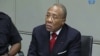 Charles Taylor reclama regalias presidenciais para a sua família