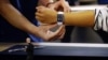 Apple dévoile sa très attendue montre connectée, l’Apple Watch