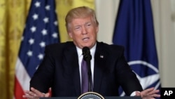 Donald Trump, conférence de presse, la Maison Blanche, le 12 avril 2017. (AP Photo/Evan Vucci)