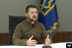 ZELENSKYY-LIBRO