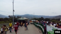 Puente Internacional Simón Bolívar, desde donde se escuchó el tiroteo presentado el viernes en la tarde.