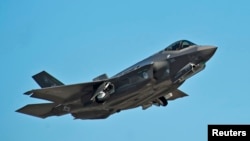 미 공군의 최첨단 스텔스 전투기 F-35A '라이트닝 Ⅱ' (자료사진)