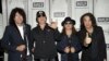 Kiss tocará su música para los tiburones