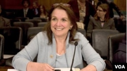 Elizabeth Edwards (foto dokumentasi tahun 2009)