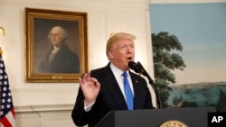 FILE - Presiden Amerika Serikat Donald Trump di Gedung Putih Washington, AS, 14 Juni 2017. REUTERS / Kevin Lamarque