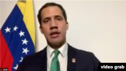 Sobre la respuesta del gobierno en disputa, el presidente interino de Venezuela indicó que era “evidente” que ha sido “persecución y atropello”.