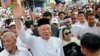 Ex-Malaysia Prime Minister on Charm Offensive Before Graft Trial