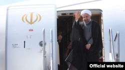 حسن روحانی رییس جمهوری اسلامی ایران به دعوت نخست وزیر پاکستان قرار است روز جمعه برای دیداری دو روزه وارد اسلام آباد شود.