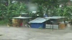 Typhoon Haiyan Slams the Philippines