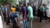 Bangladesh Jatuhi Hukuman Mati 2 Pria atas Kejahatan Perang
