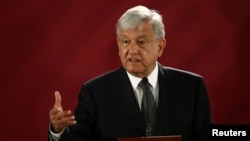 El nuevo presidente de México, Andrés Manuel López Obrador dice que tiene buena relación con el presidente de EE.UU., Donald Trump. 